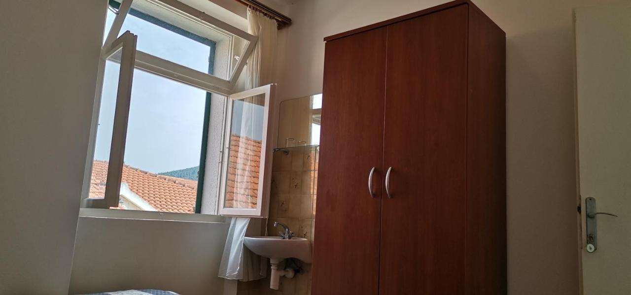 Marina Apartment End Rooms Vela Luka Eksteriør billede