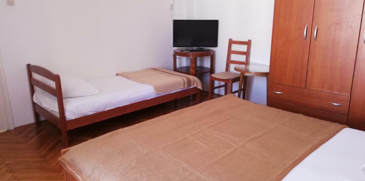 Marina Apartment End Rooms Vela Luka Eksteriør billede